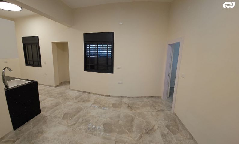 דירה, גאולה 29, גאולה, חיפה