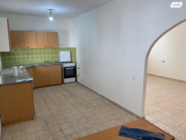 דירה, חנקין 10, מגדיאל, הוד השרון