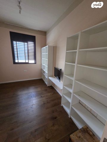 דירה, אנטוקולסקי 21, הצפון החדש - דרום, תל אביב יפו