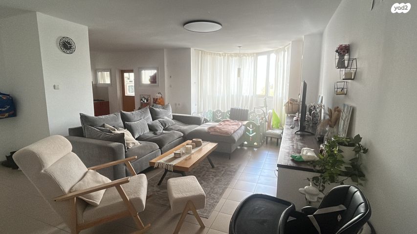 יהושע גיבשטיין 1