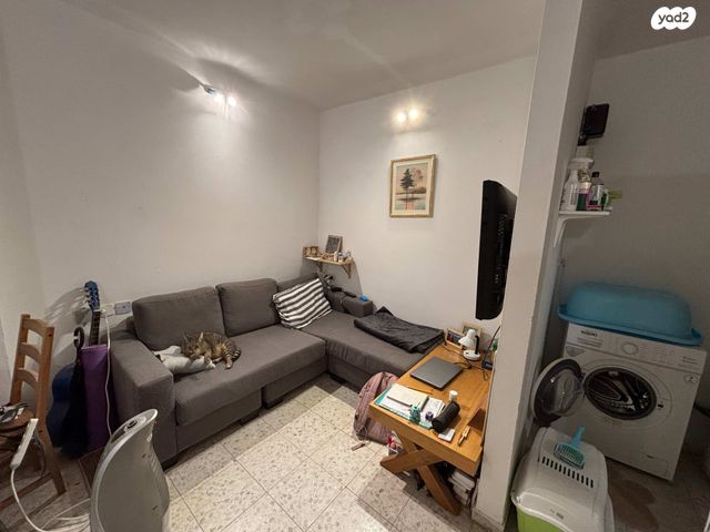 יחידת דיור, חזית הדרום 51, מרמורק, רחובות