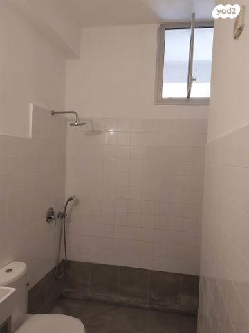 דירה, לסקוב 10, גני שרונה, קרית הממשלה, תל אביב יפו