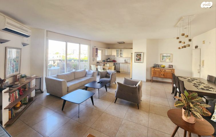 דירה, הנופר 16, קרית ראשון, ראשון לציון