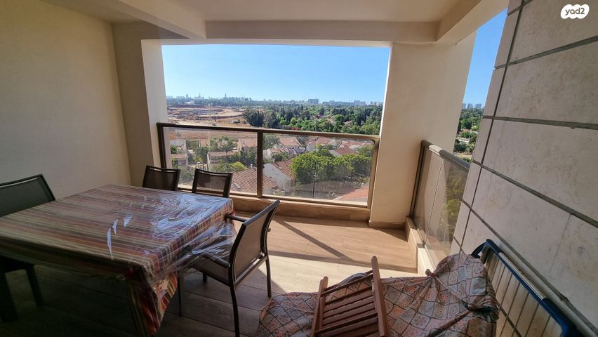 דירה, דרך משה דיין 26, קרית הסביונים, יהוד מונוסון