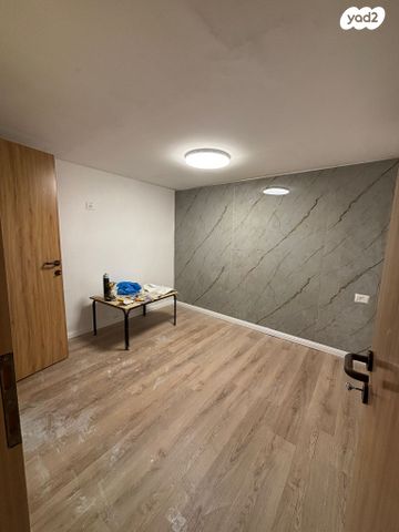 דירה, משעול הקורטם 22, רמות, ירושלים