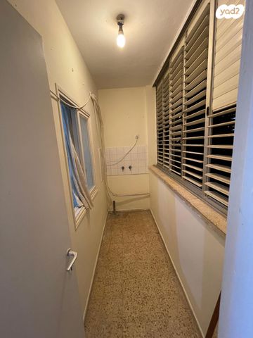 דירה, חנקין 10, מגדיאל, הוד השרון