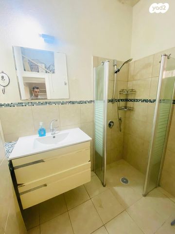 דירה, יצחק שדה 57, ביצרון ורמת ישראל, תל אביב יפו