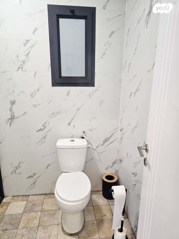 יחידת דיור, דרך האורן 42, גבע כרמל, גבע כרמל