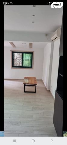 קיבוץ גלויות 26