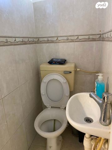 מרתף/ פרטר, נעמה 17, נווה דקלים, ראשון לציון