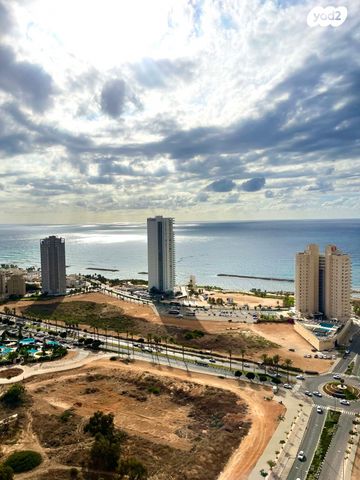 אמנון ליפקין שחק 1