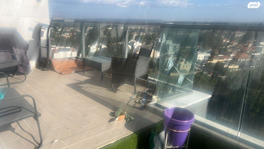 דירה, גינת אגוז 9, נווה גנים, פרדס חנה כרכור