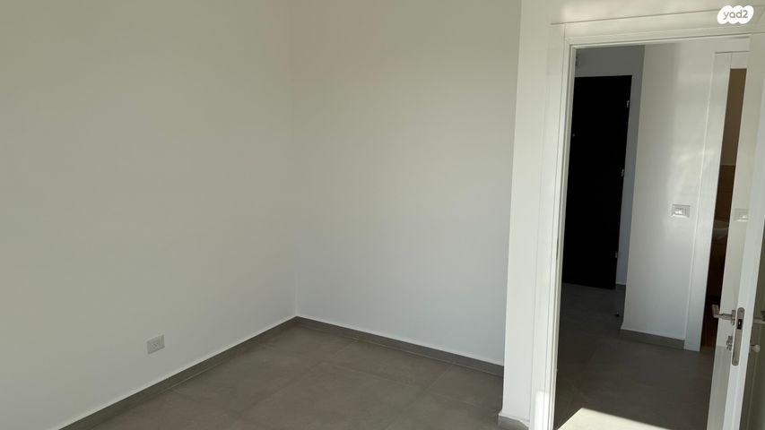 דירה, דניאל 3, ניצנה, בת ים