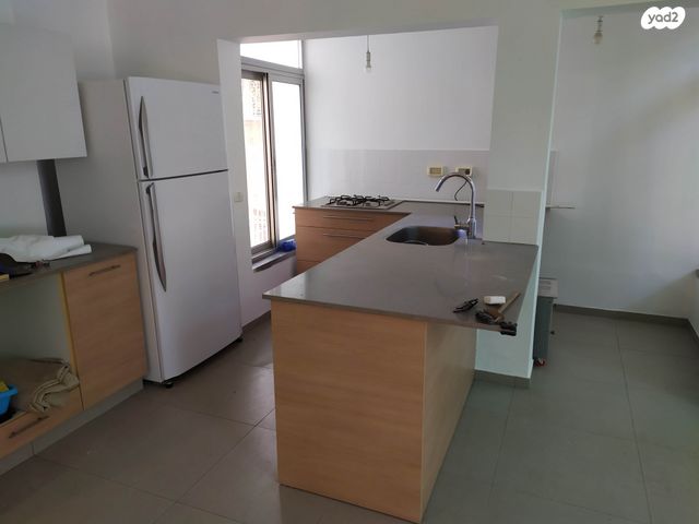 דירה, לסקוב 10, גני שרונה, קרית הממשלה, תל אביב יפו