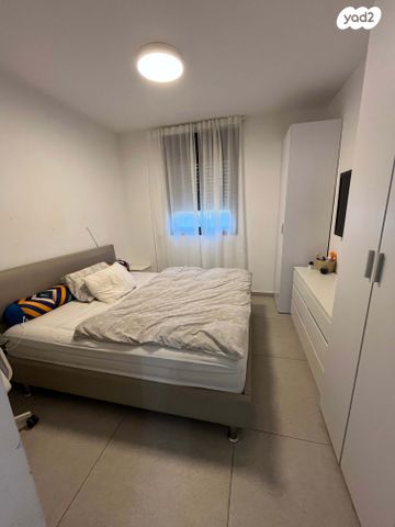 דירת גן, רועי קליין 7, קרית קריניצי, רמת גן