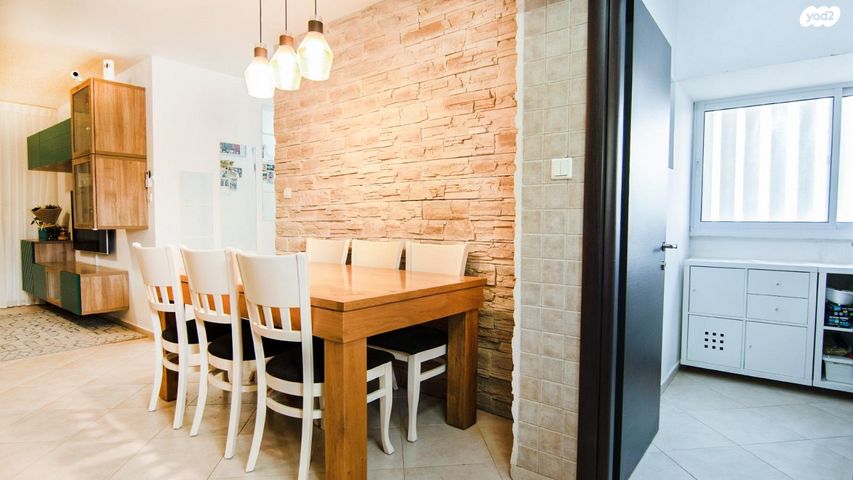 חיים ברלב 17