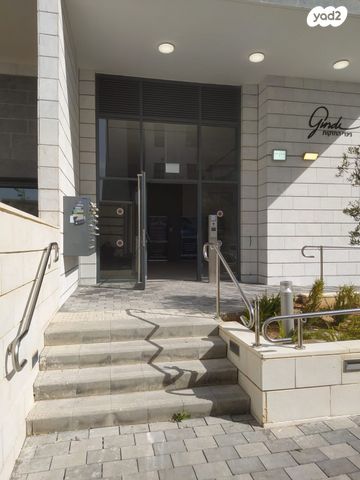 הרב מרדכי אליהו 21