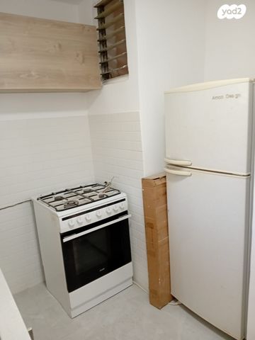 אבן גבירול 7