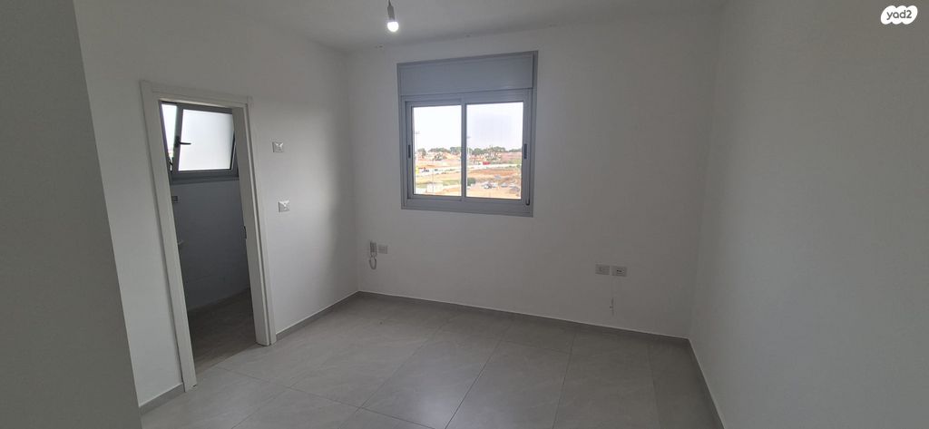 דירה, קרל פופר 9, קרית המדע, נתניה