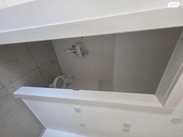 דירה, לשם 45, שאר העיר, אריאל