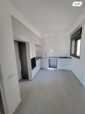 דירה, אמנון ליפקין שחק 6, נוף הטיילת, נתניה