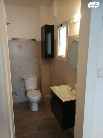 דירה, העצמאות 23, רמב"ם, ראש העין