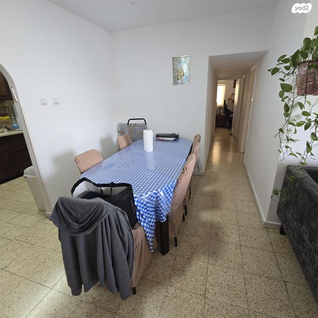 דירה, דרך רזיאל 25, צפון מזרח מרכז העיר, נתניה