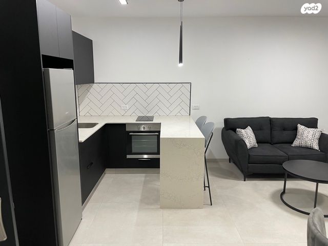 דירה, היצירה 20, בורסה, רמת גן