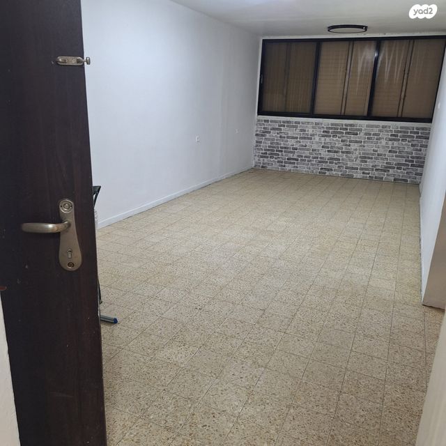 דירה, הרב דנגור 26, פרדס כץ, בני ברק