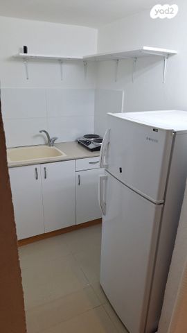 דירה, שדרות ההגנה 105, עין הים, חיפה