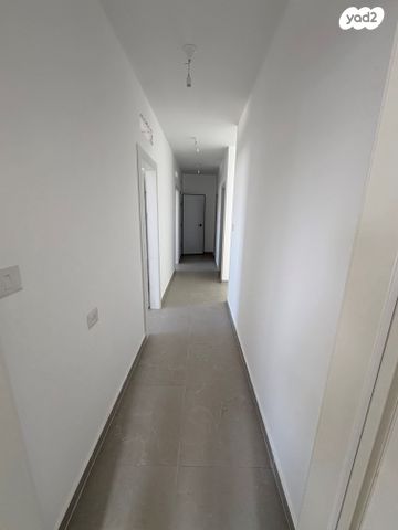 דירה, היינן 17, עיר היין, אשקלון