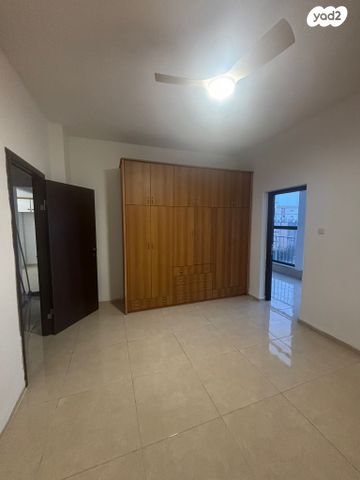 דירה, שדרות אליהו גולומב 34, הדר עליון, חיפה