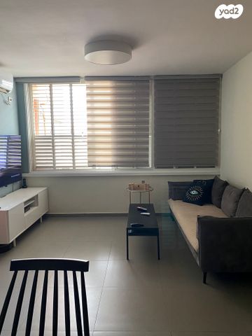 דירה, שלמה מולכו 9, רמב"ם, ראשון לציון