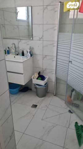 דירה, ד"ר אברהם אליהו הרכבי 3, תל חיים, תל אביב יפו