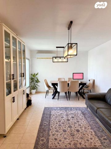 דירה, אבני החושן 5, אבני החושן, מעלה אדומים