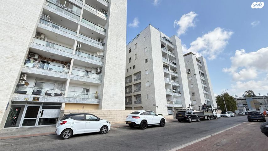 דירה, הרב קוק 43, רובע ב', אשדוד