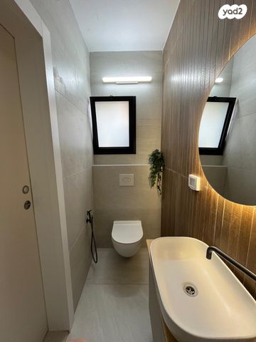 יחידת דיור, יקינטון 1, נווה אילן - צבאי, יבנה