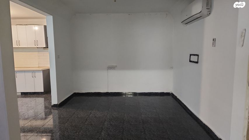 דירה, ארלוזורוב 4, שכונה ג', באר שבע