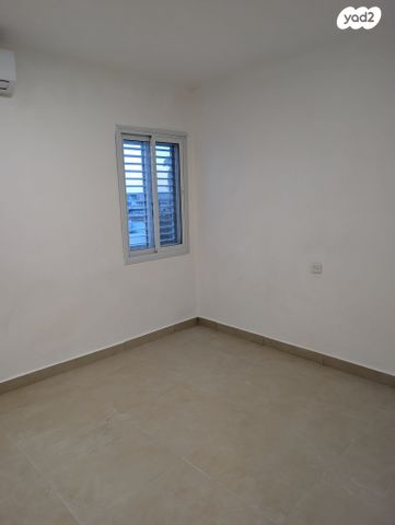 דירה, רענן 1, נעורים, ערד