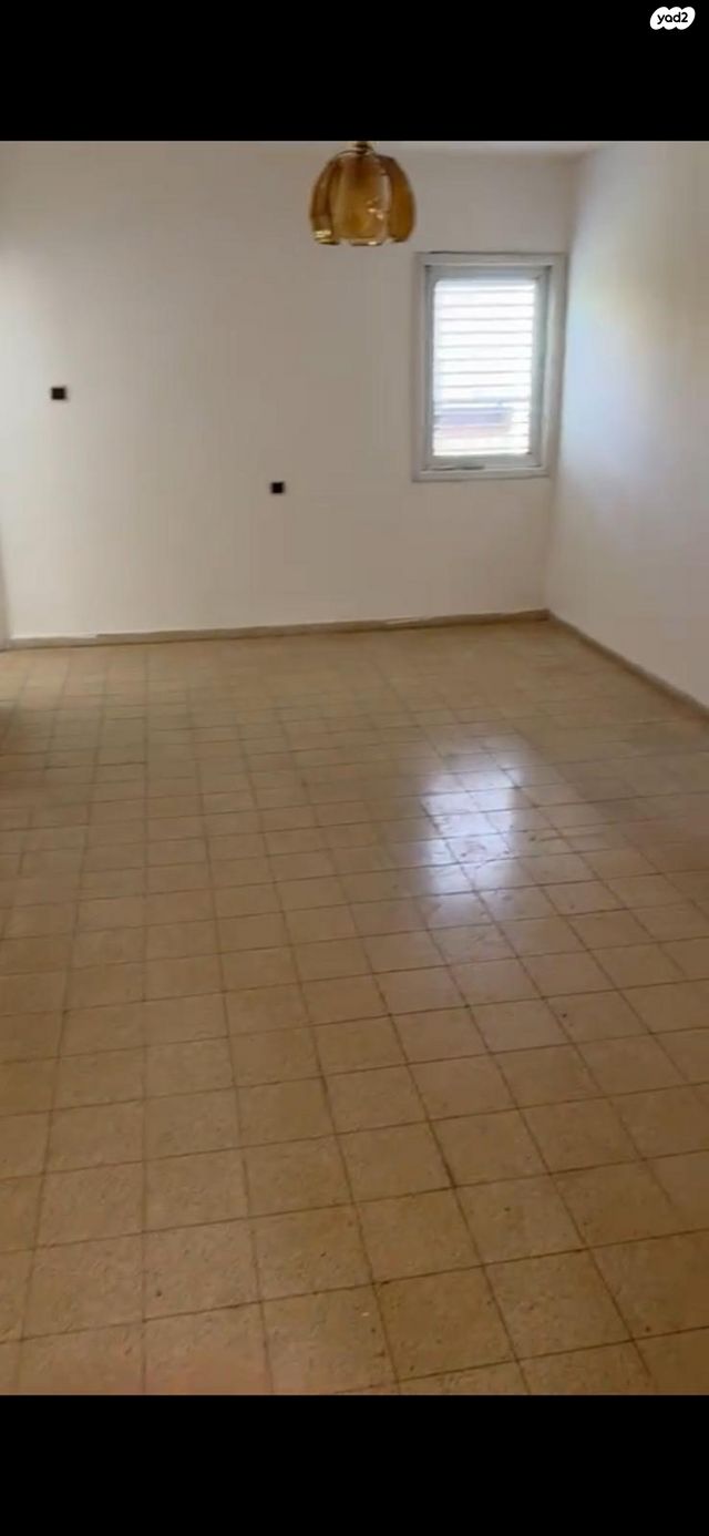 דירה, דרך לוי אשכול 196, קיראון, קרית אונו