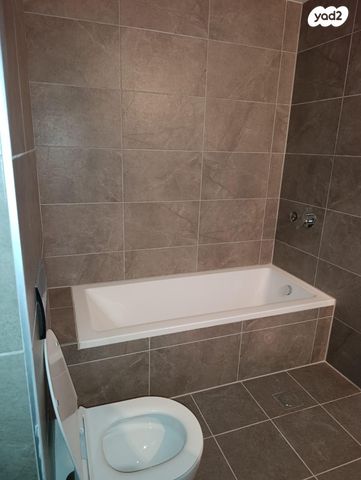 דירה, ויצמן 82, הצפון החדש - צפון, תל אביב יפו