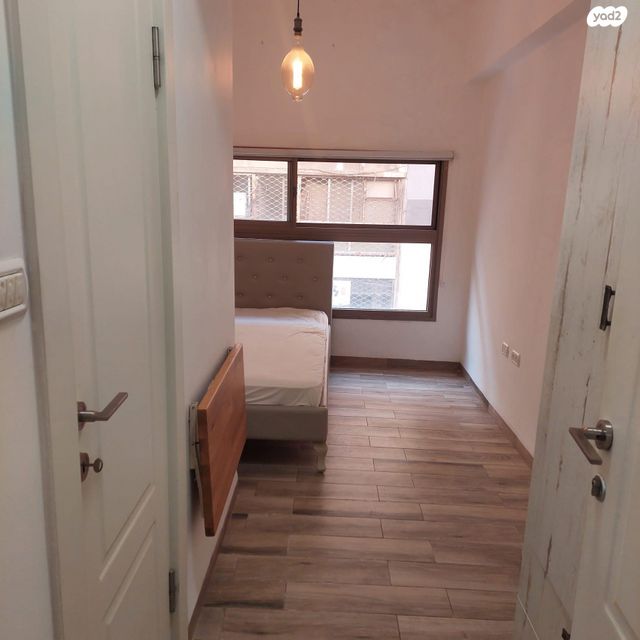 דירה, הנאמנים 18, שער פלמר, תחנת רכבת השמונה, חיפה