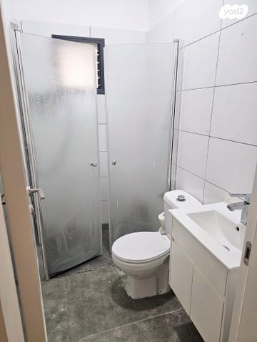 בית פרטי/ קוטג', יוסף ויתקין 3, נאות גנים, נתניה