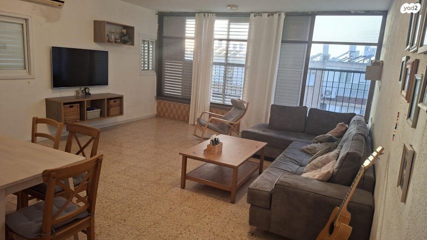 דירה, ששת הימים 30, לב העיר, בת ים