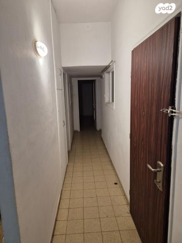 דירה, נפתלי הלל 4, אברמוביץ', ראשון לציון