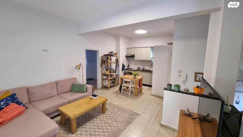 דירה, אסף 14, חרוזים, רמת גן