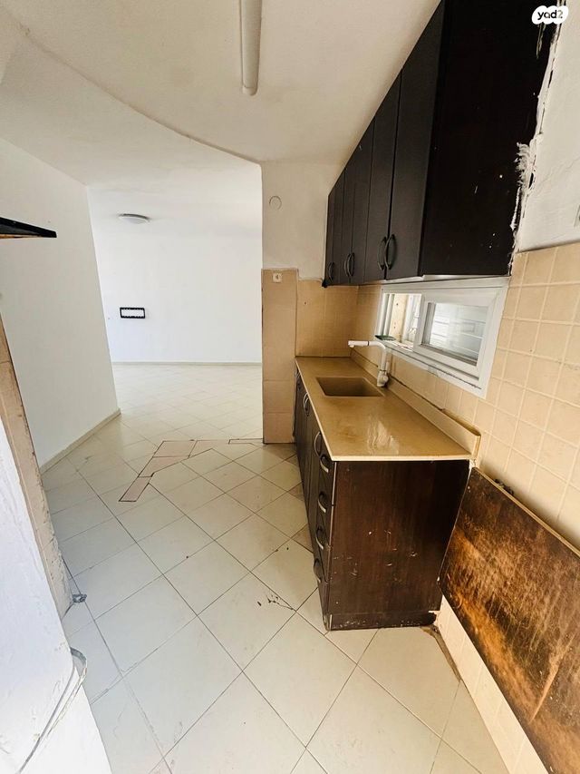 דירה, ביאליק 42, בן גוריון, אשקלון