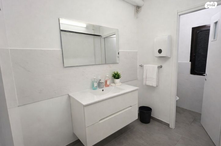 משרדים, יגאל אלון 157, נחלת יצחק, תל אביב יפו