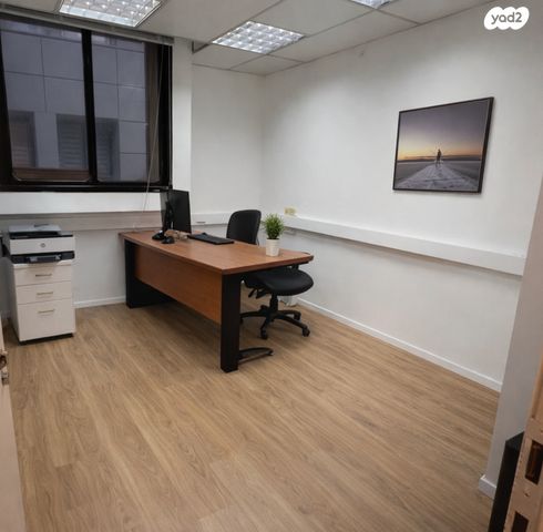 משרדים, יגאל אלון 157, נחלת יצחק, תל אביב יפו