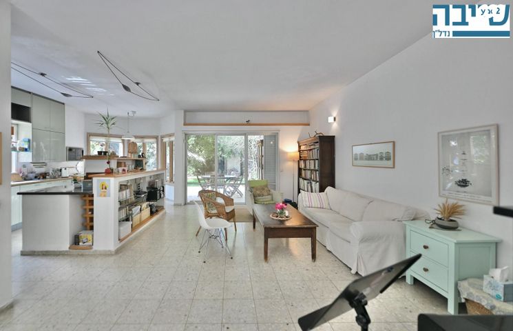 בית פרטי/ קוטג', שושנת העמקים, חבצלת, רחובות